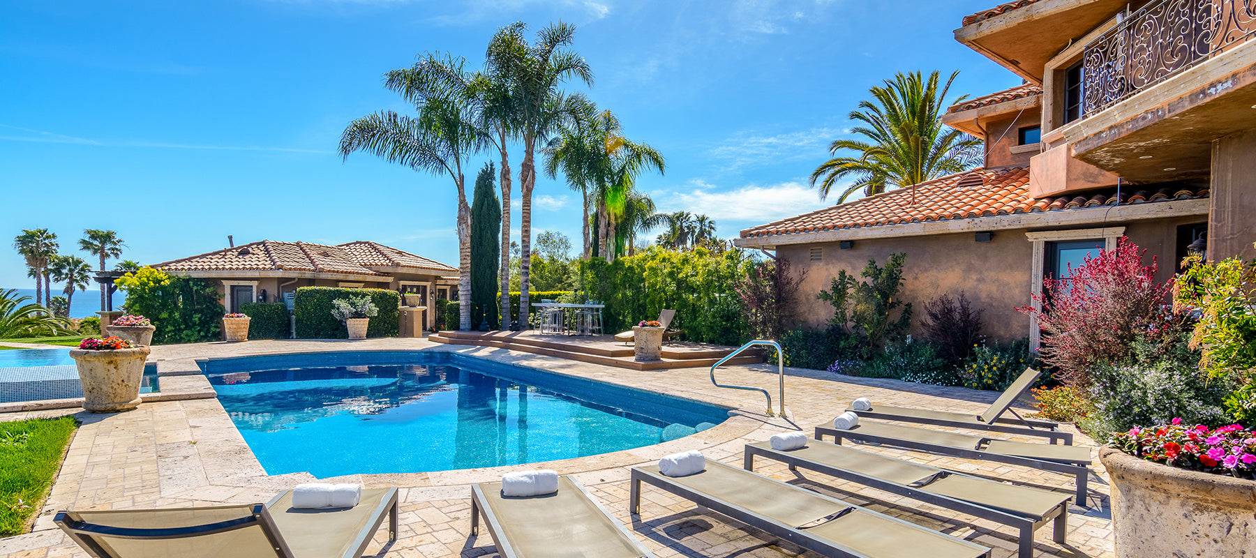 Passages Malibu Pool